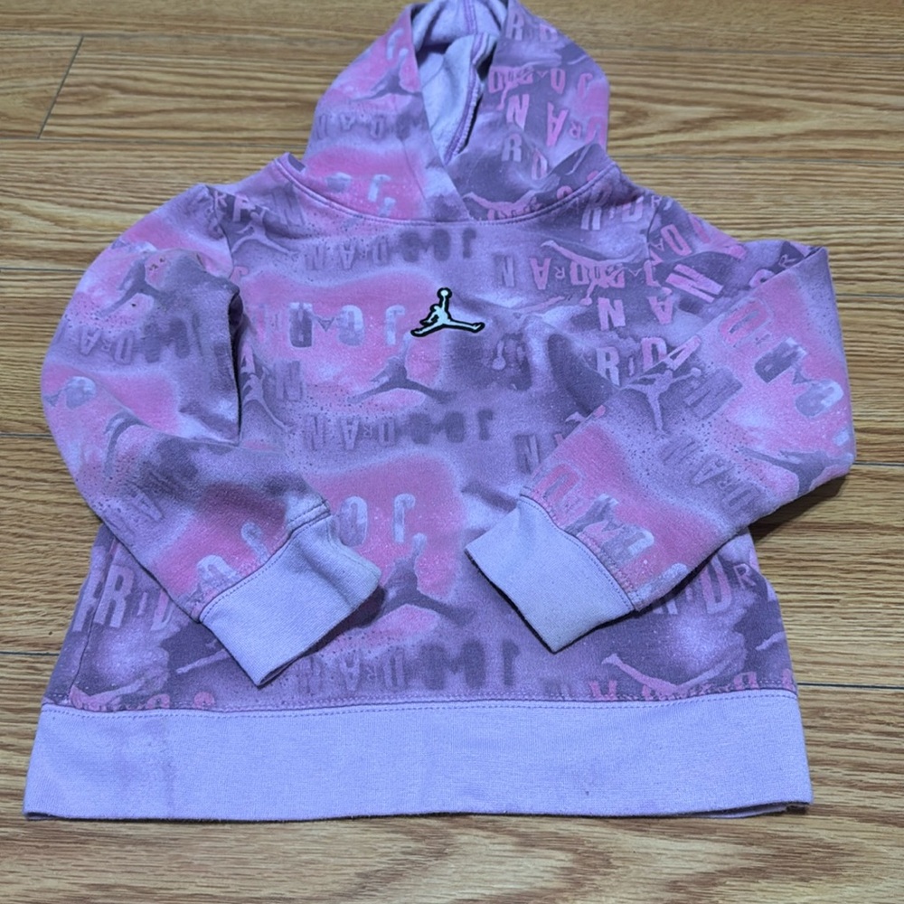 Jordan sweater